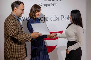 FAKRO z nagrodą dla najlepszego rozwiązania z zakresu gospodarki o obiegu zamkniętym