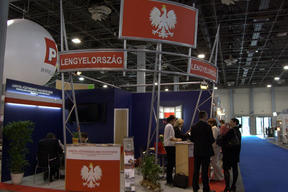 ARCHIPELAG na Węgrzech