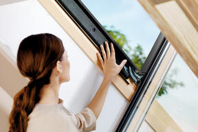 Nowa konstrukcja okien VELUX z ThermoTechnology™