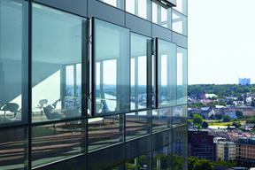 Nowość! Efektywny atrybut szklanej architektury – fasady Schüco FW 50+/60+ SG.SI