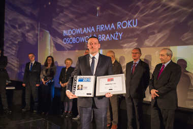FAKRO Budowlaną Firmą Roku 2015
