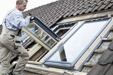 Jak wybrać dobrą ekipę dekarską?