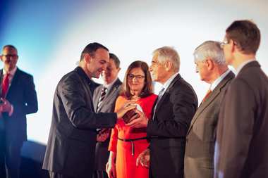 Dwie statuetki TopBuilder 2016 dla ISOVER! 