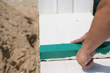 System budowy H+H – najnowocześniejsze rozwiązania ścienne obniżające koszty murowania