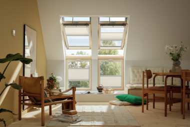 Okna dachowe VELUX z nowym, górnym uchwytem otwierającym 