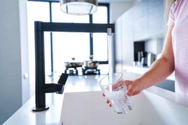 Pomyśl o ochronie domu przed twardą wodą już na etapie projektu