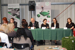 Po konferencji w Wiosce Domów Modelowych