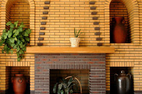 Wnętrze zdobione ceramiką