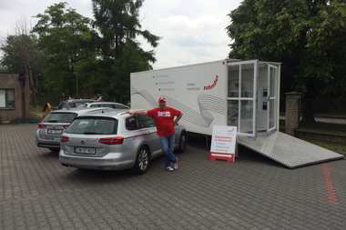 Dookoła Polski z mobilną ekspozycją produktów Zehnder