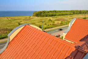 Silny wiatr a krycie dachów