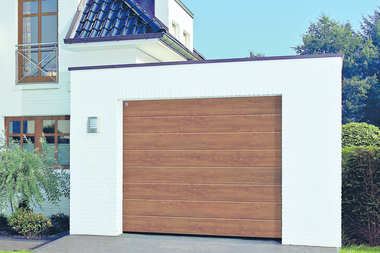 DecoColor. Segmentowa brama garażowa RenoMatic light  firmy Hörmann w nowej odsłonie