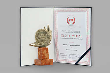 Złoty medal dla okna Prolux