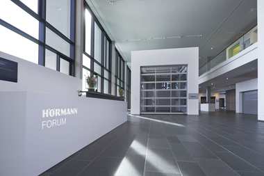 Nowe centrum szkoleniowo-wystawiennicze firmy Hörmann