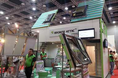 Świetlik rurowy FAKRO doceniony przez Malezyjczyków