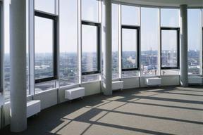 Stylowy wzór energooszczędności – okna Schüco AWS 90 BS.SI+