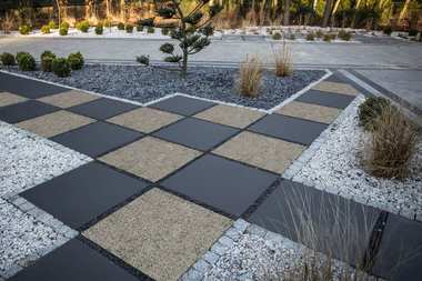 Minimalizm w wersji maxi – płyta tarasowa Maxima z kolekcji Libet Impressio