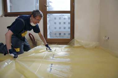 Podłoga pływająca – izolacja krok po kroku