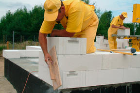 SILKA YTONG rozmowy z fachowcami: O co pytać kierownika budowy?