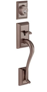 Proponowane zestawy do drzwi wejściowych: handleset, do tej pory niedostępne  na rynku polskim 