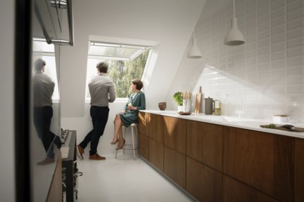 Wersja drewniano-poliuretanowa jest odporna na wilgość. Sprawdzi się w kuchniach i łazienkach