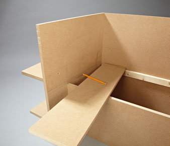 6. Zaznaczamy pozycję płyty siedziska.